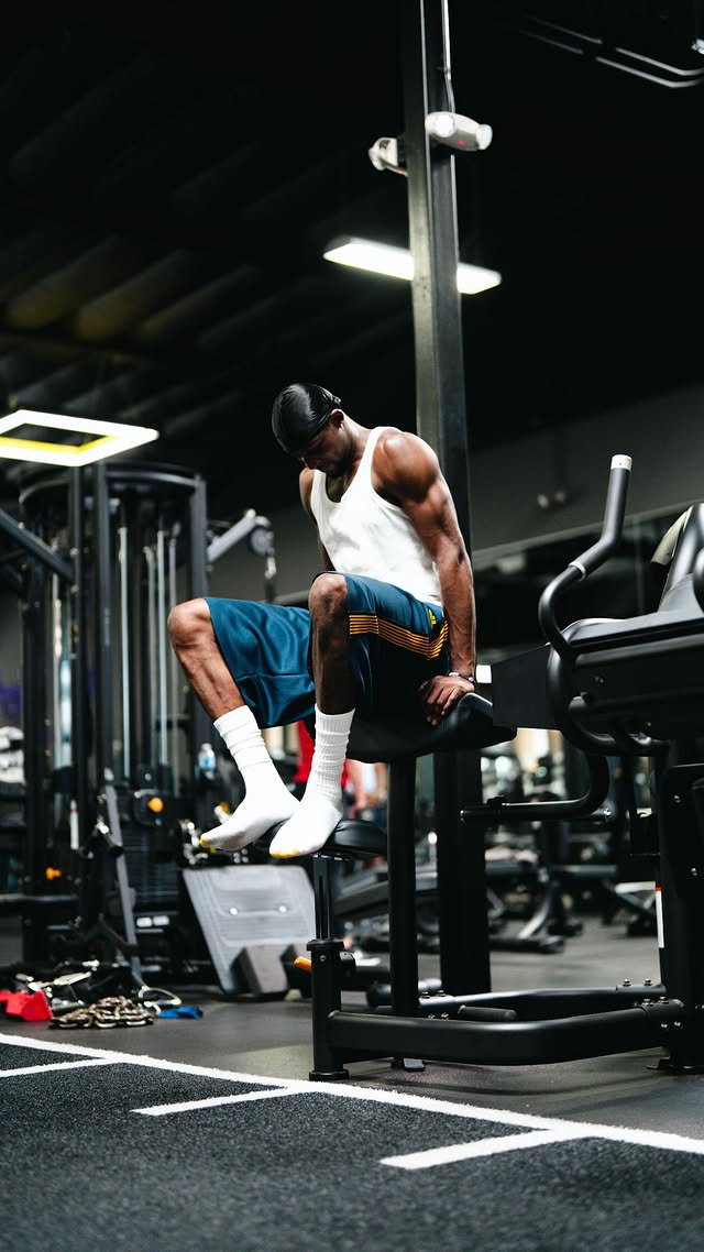 继续苦练！💪库明加更新社媒 晒出最新一大波训练照