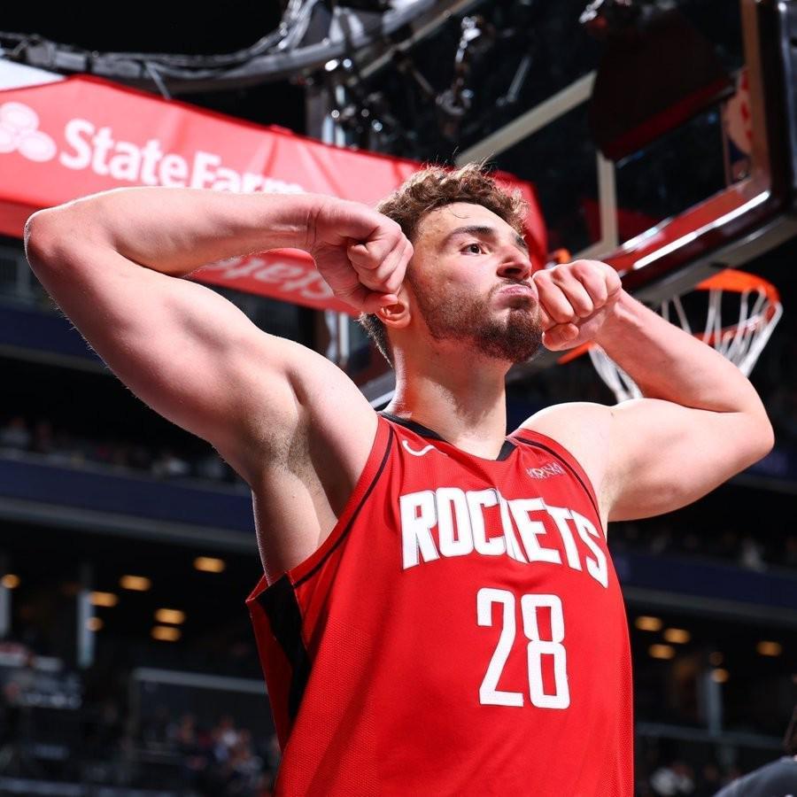 九游网页版-乌度卡：今晚的活力和能量是近期最好的一场，申京是获胜关键